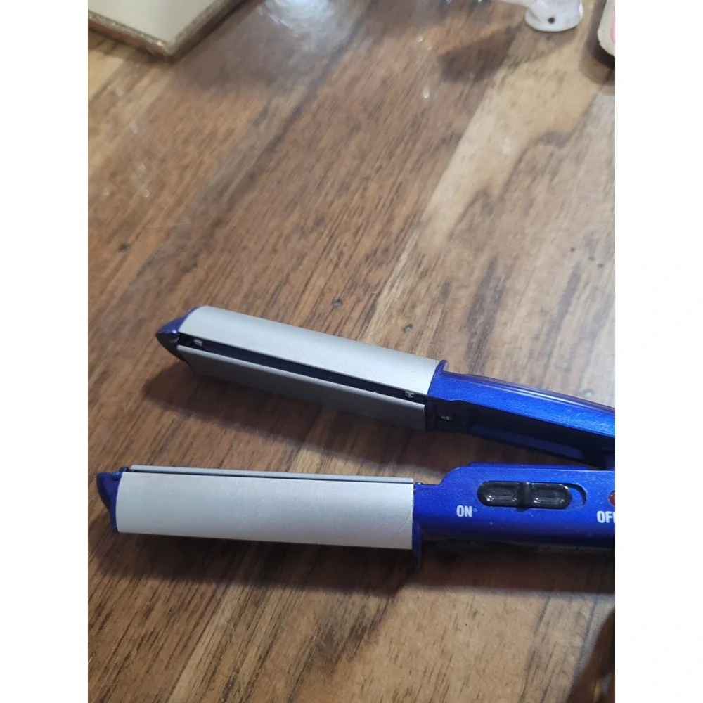 Conair Blue 7